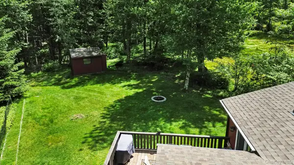 6 Berkshire TRL, Bethel, NY 12720