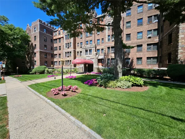23 Old Mamaroneck RD #5K, White Plains, NY 10605