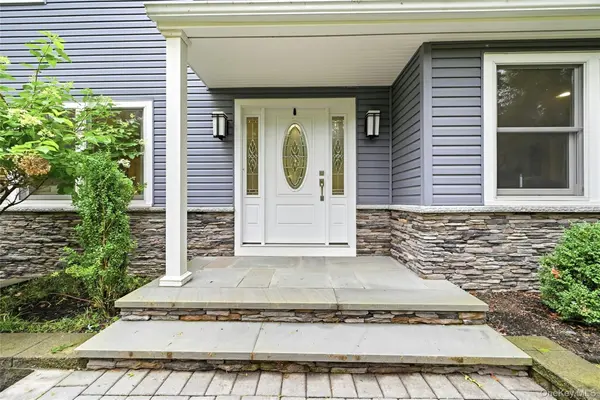 135 Oakwood RD, Port Jefferson, NY 11777