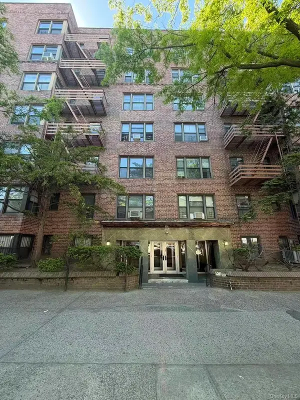13630 Stanford AVE #1A, Flushing, NY 11355