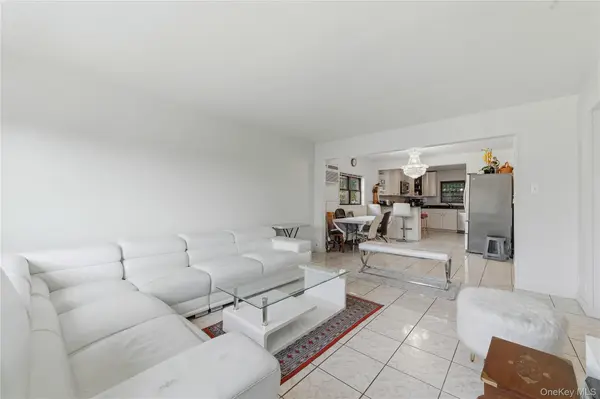 109 Wakefield AVE, Yonkers, NY 10704