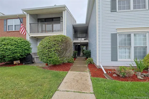 3 Brook DR #27, Washingtonville, NY 10992