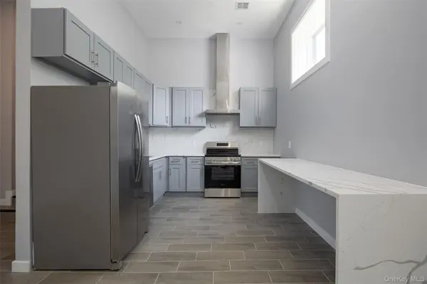 126 Innis AVE #2-1, Poughkeepsie, NY 12601