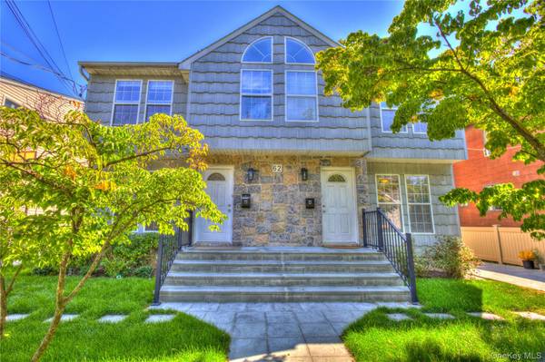 62 Hickory RD #B, Port Washington, NY 11050