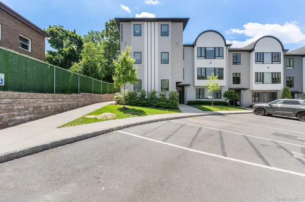 30 Elyon RD #211, Monsey, NY 10952