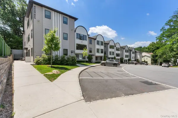 30 Elyon RD #211, Monsey, NY 10952