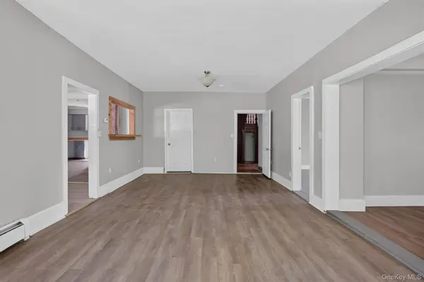 1 Prospect ST, Stamford, NY 12167