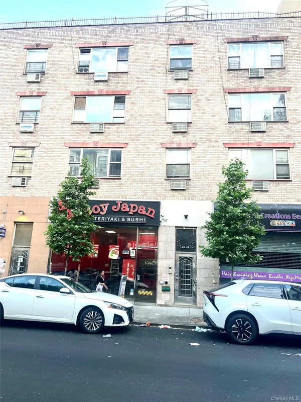 9022 161st ST, Jamaica, NY 11432