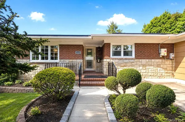 218-21 Stewart RD, Hollis Hills, NY 11427