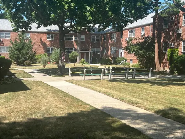 155-24 84th ST #1L, Howard Beach, NY 11414