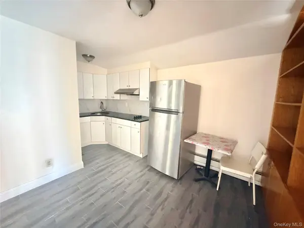 133-08 41st RD #3rd fl, Flushing, NY 11354