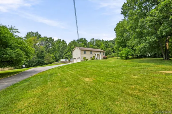 564 Clove RD, Monroe, NY 10950