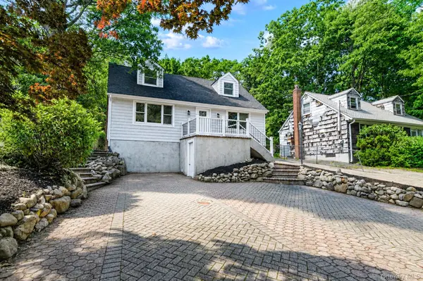 245 Melville RD, Huntington Station, NY 11746