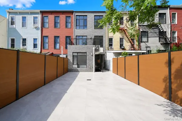 25 Goodwin PL, Brooklyn, NY 11221