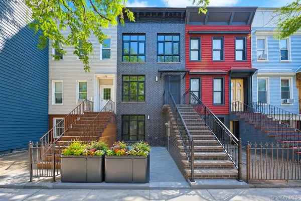 25 Goodwin PL, Brooklyn, NY 11221