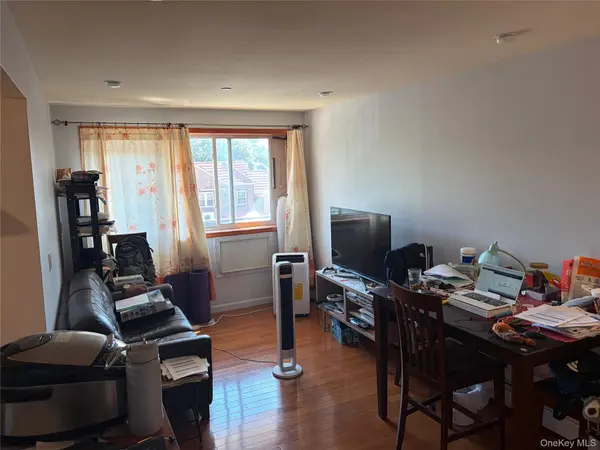 64-63 Austin ST #3B, Rego Park, NY 11374