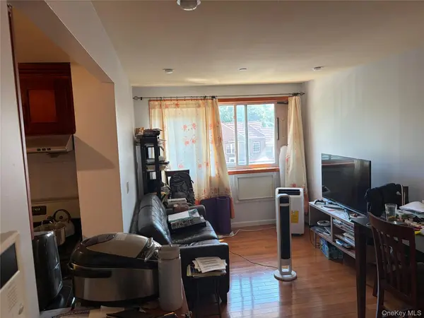 64-63 Austin ST #3B, Rego Park, NY 11374