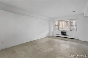 89-15 Parsons BLVD, Jamaica, NY 11432