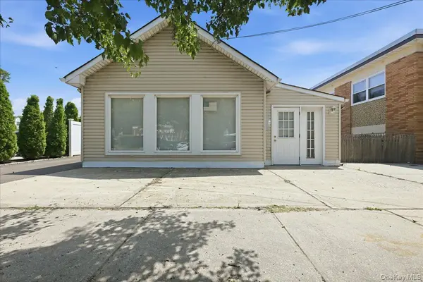 2169 Wantagh AVE, Wantagh, NY 11793