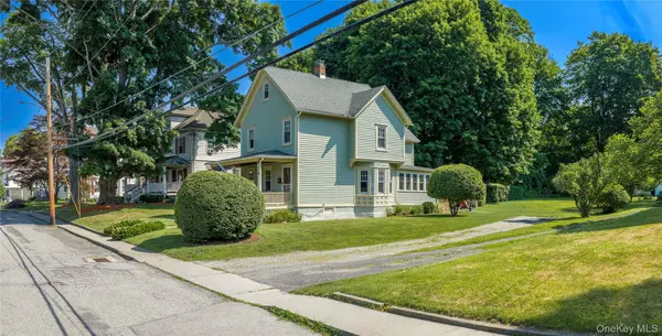 17 Spring ST, Pawling, NY 12564