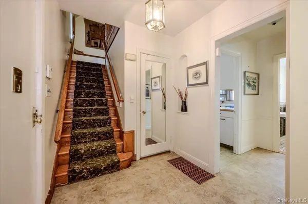 1264 Rhinelander AVE, Bronx, NY 10461
