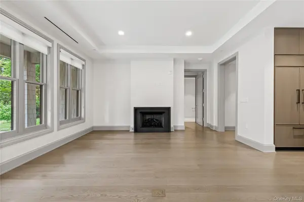 120 Old Post RD #D106, Rye, NY 10580