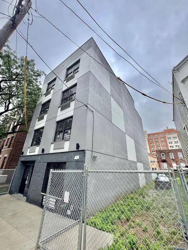 1761 Topping AVE, Bronx, NY 10457
