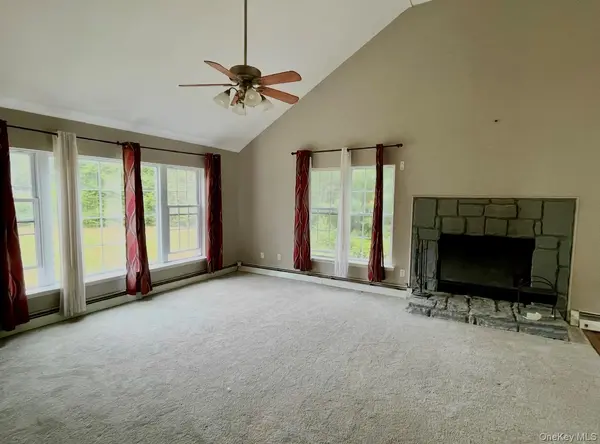 9 Masten Lake CT, Wurtsboro, NY 12790