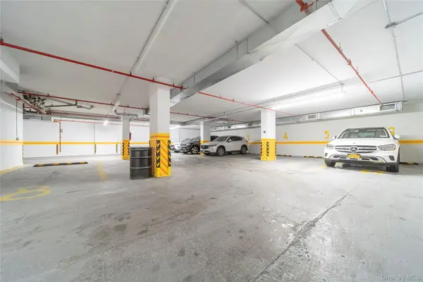 124-28 Queens BLVD #3D, Kew Gardens, NY 11415