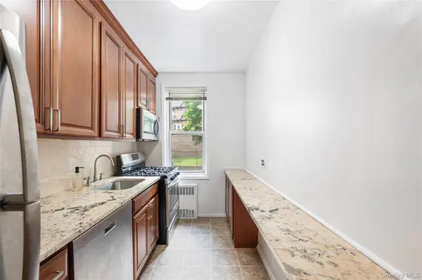 5601 Riverdale AVE #3H, Bronx, NY 10471