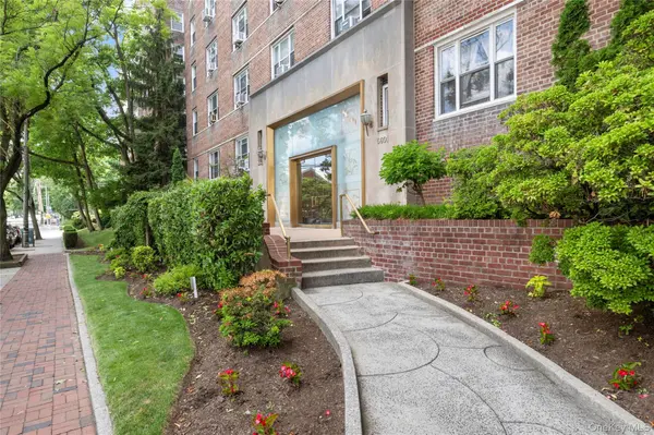 5601 Riverdale AVE #3H, Bronx, NY 10471
