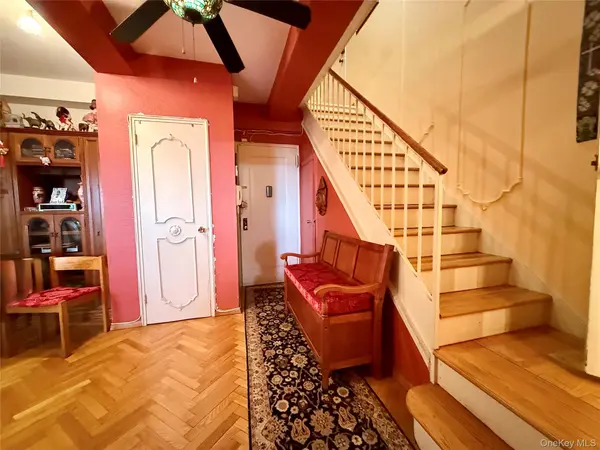 6434 102nd ST #9Z, Rego Park, NY 11374