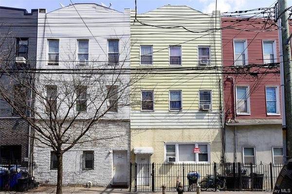 393 Crescent ST, Brooklyn, NY 11208