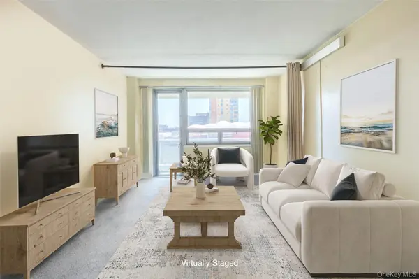 61-15 97th ST #8D, Rego Park, NY 11374