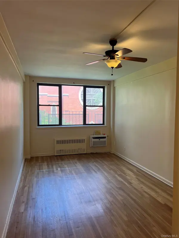 220 E 87th ST #4D, New York (manhattan), NY 10128