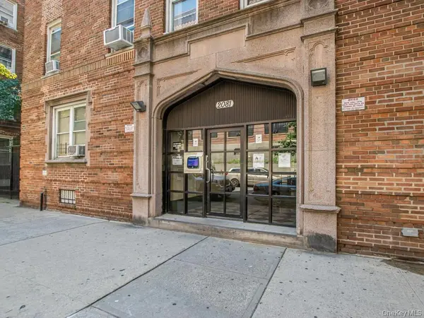 2081 Cruger AVE #4C, Bronx, NY 10462