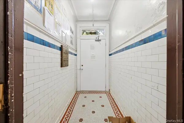3232 Bronxwood AVE, Bronx, NY 10469