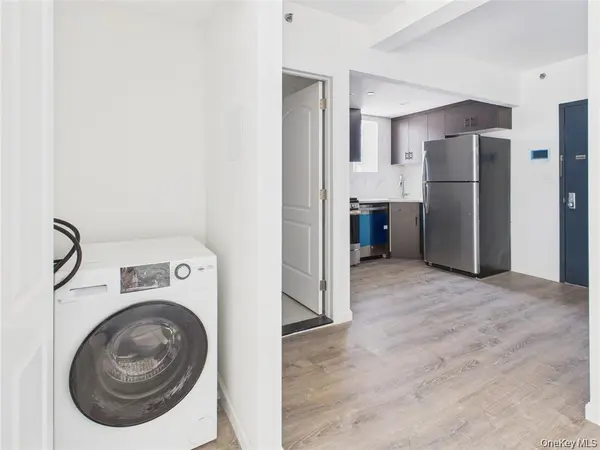 9730 64 Th AVE #5C, Rego Park, NY 11374