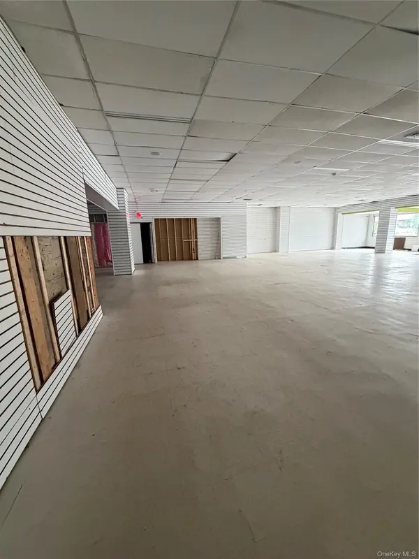 297 N Central AVE, Valley Stream, NY 11580