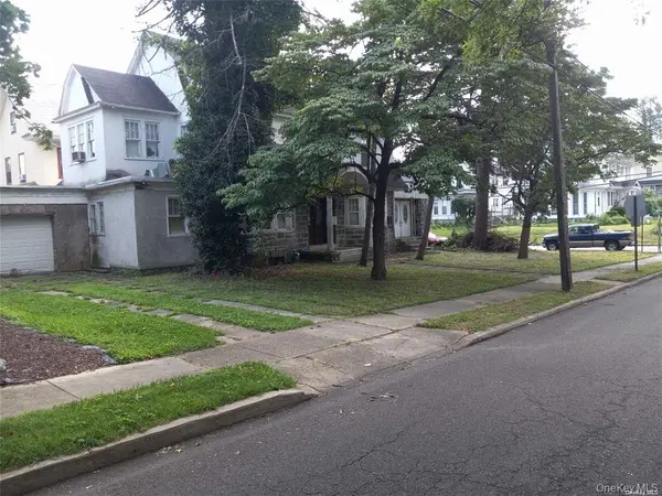 2007 Green Hill RD, Call Listing Agent, PA 19050