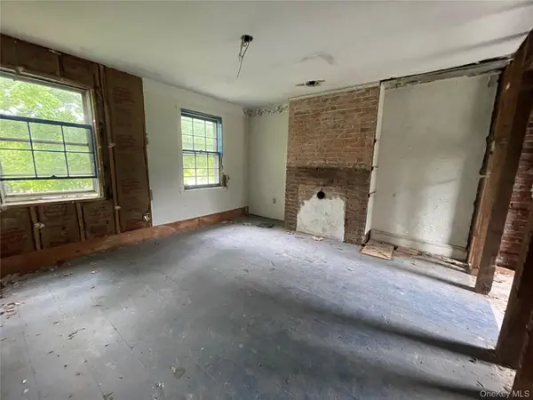 169 Holmes RD, Newburgh, NY 12550