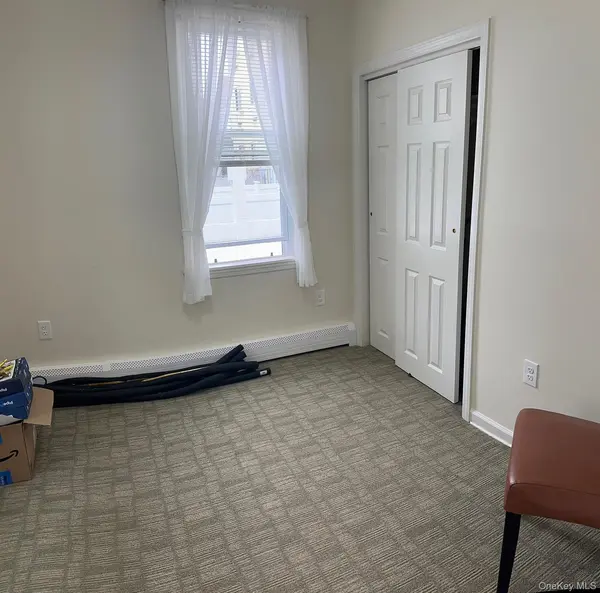 169A Beach 91st ST, Rockaway Beach, NY 11693
