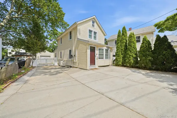 89 Harbor RD, Port Washington, NY 11050