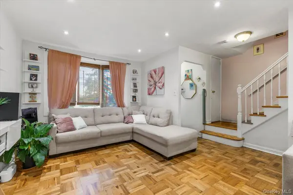 3303 Eastchester RD, Bronx, NY 10469
