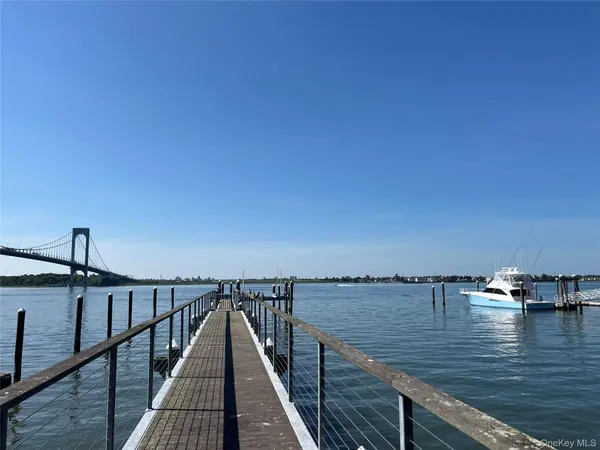1-11 147th ST, Whitestone, NY 11357