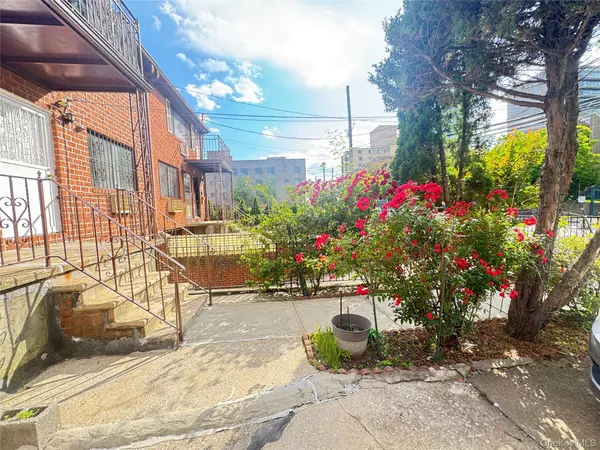 143-16 Franklin AVE, Flushing, NY 11355