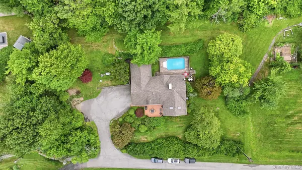 6 Horizon RD, Cornwall, NY 12518