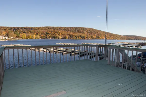 636 Jersey AVE, Greenwood Lake, NY 10925
