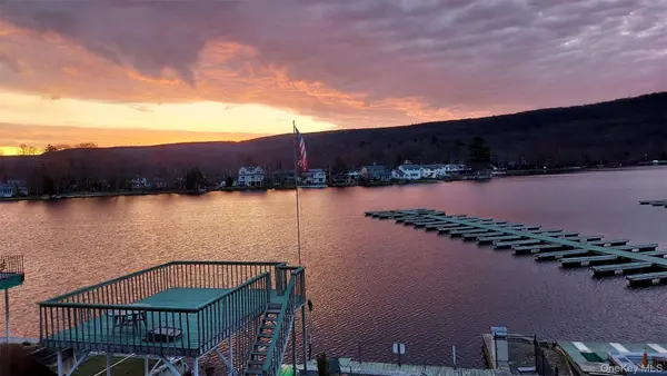 636 Jersey AVE, Greenwood Lake, NY 10925