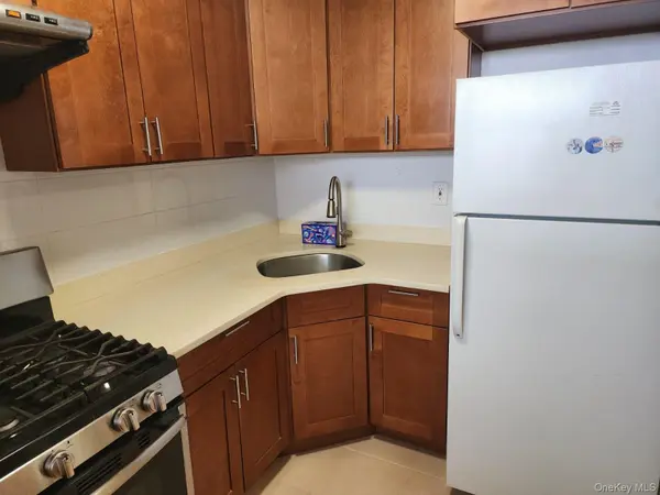 61-45 98th ST #8G, Rego Park, NY 11374